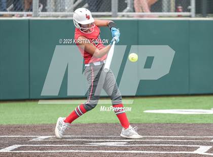Thumbnail 1 in Melissa vs. Lake Belton (UIL Softball 5A Division I Region II Game 3) photogallery.
