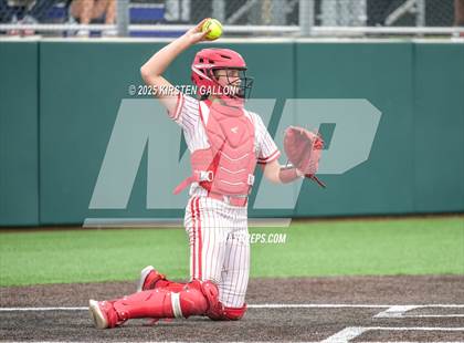 Thumbnail 1 in Melissa vs. Lake Belton (UIL Softball 5A Division I Region II Game 3) photogallery.