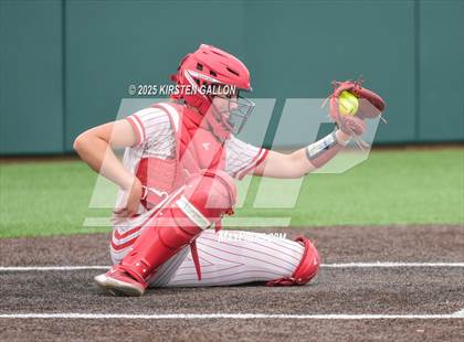 Thumbnail 3 in Melissa vs. Lake Belton (UIL Softball 5A Division I Region II Game 3) photogallery.