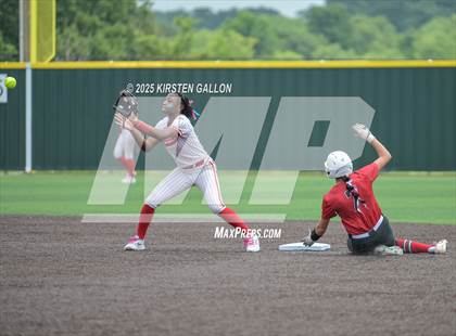 Thumbnail 2 in Melissa vs. Lake Belton (UIL Softball 5A Division I Region II Game 3) photogallery.