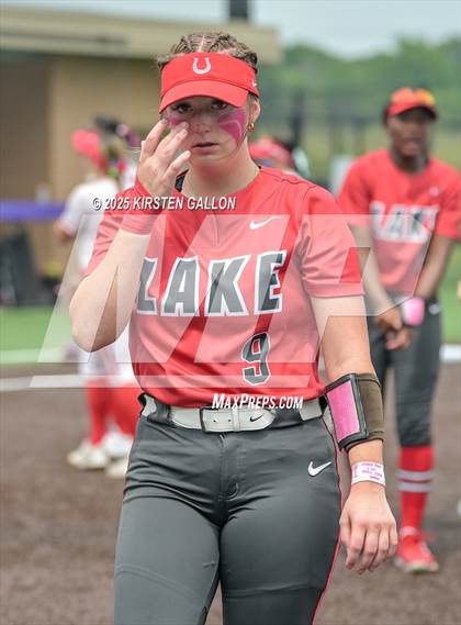Thumbnail 2 in Melissa vs. Lake Belton (UIL Softball 5A Division I Region II Game 3) photogallery.