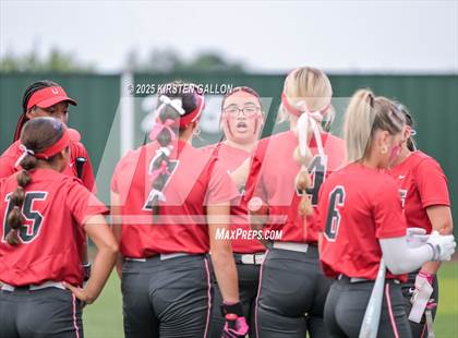 Thumbnail 3 in Melissa vs. Lake Belton (UIL Softball 5A Division I Region II Game 3) photogallery.