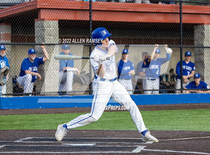 Thumbnail 2 in Covington Catholic @ Highlands photogallery.