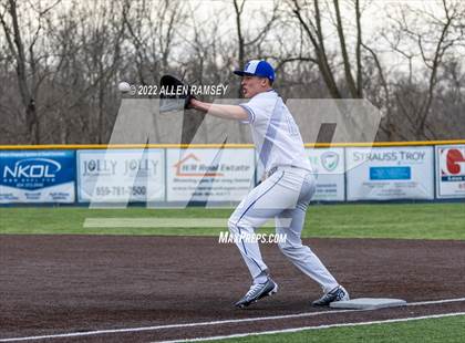 Thumbnail 2 in Covington Catholic @ Highlands photogallery.