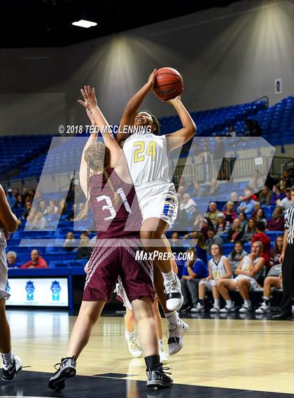 Thumbnail 3 in Mount Ida vs. Lakeside photogallery.