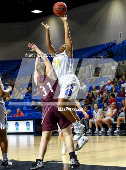 Thumbnail 1 in Mount Ida vs. Lakeside photogallery.