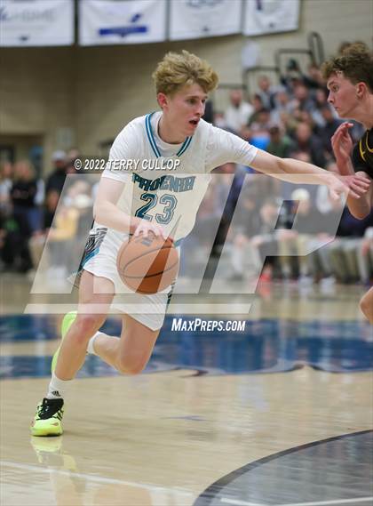 Thumbnail 3 in Davis @ Farmington photogallery.