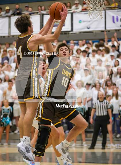 Thumbnail 2 in Davis @ Farmington photogallery.