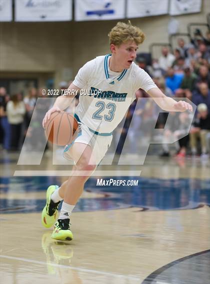 Thumbnail 2 in Davis @ Farmington photogallery.