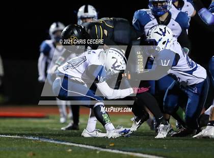 Thumbnail 3 in Batavia vs. Honeoye Falls-Lima (Section 5 Class B Final) photogallery.