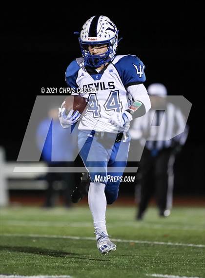 Thumbnail 3 in Batavia vs. Honeoye Falls-Lima (Section 5 Class B Final) photogallery.