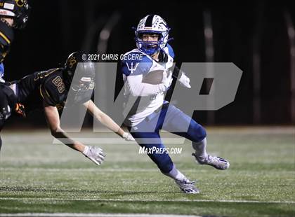 Thumbnail 2 in Batavia vs. Honeoye Falls-Lima (Section 5 Class B Final) photogallery.
