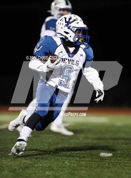 Thumbnail 1 in Batavia vs. Honeoye Falls-Lima (Section 5 Class B Final) photogallery.
