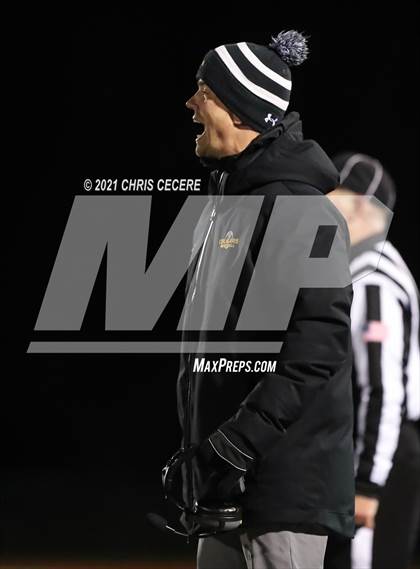 Thumbnail 2 in Batavia vs. Honeoye Falls-Lima (Section 5 Class B Final) photogallery.
