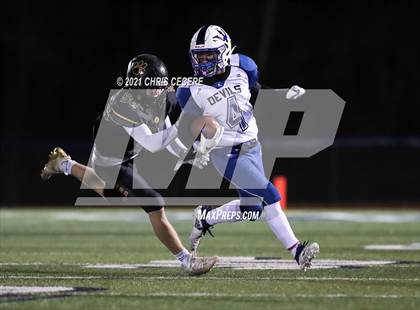 Thumbnail 2 in Batavia vs. Honeoye Falls-Lima (Section 5 Class B Final) photogallery.
