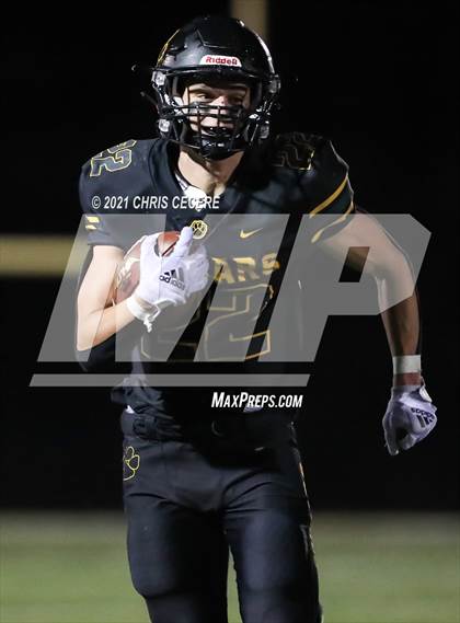 Thumbnail 2 in Batavia vs. Honeoye Falls-Lima (Section 5 Class B Final) photogallery.