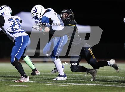 Thumbnail 1 in Batavia vs. Honeoye Falls-Lima (Section 5 Class B Final) photogallery.