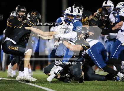 Thumbnail 2 in Batavia vs. Honeoye Falls-Lima (Section 5 Class B Final) photogallery.