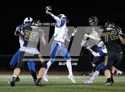 Thumbnail 2 in Batavia vs. Honeoye Falls-Lima (Section 5 Class B Final) photogallery.