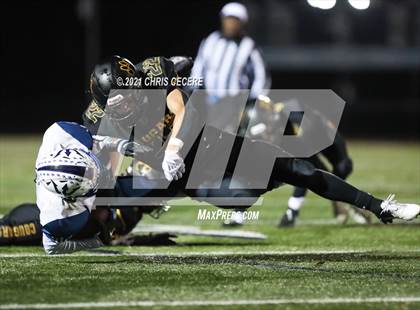 Thumbnail 2 in Batavia vs. Honeoye Falls-Lima (Section 5 Class B Final) photogallery.