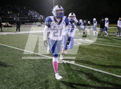 Thumbnail 3 in Batavia vs. Honeoye Falls-Lima (Section 5 Class B Final) photogallery.