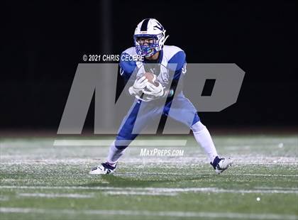 Thumbnail 1 in Batavia vs. Honeoye Falls-Lima (Section 5 Class B Final) photogallery.