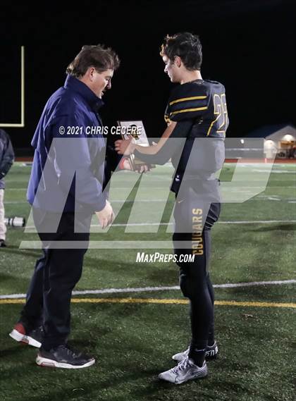 Thumbnail 1 in Batavia vs. Honeoye Falls-Lima (Section 5 Class B Final) photogallery.