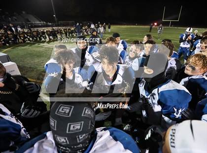 Thumbnail 1 in Batavia vs. Honeoye Falls-Lima (Section 5 Class B Final) photogallery.