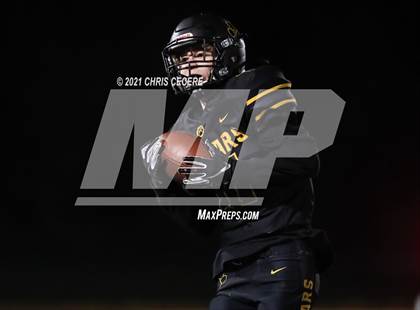 Thumbnail 1 in Batavia vs. Honeoye Falls-Lima (Section 5 Class B Final) photogallery.