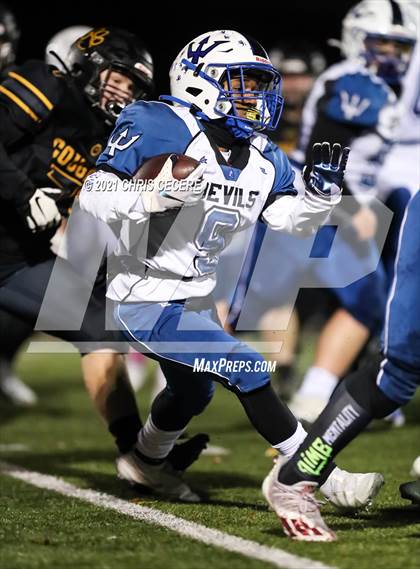 Thumbnail 3 in Batavia vs. Honeoye Falls-Lima (Section 5 Class B Final) photogallery.