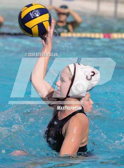 Thumbnail 1 in Mar Vista vs. Point Loma (San Diego Open) photogallery.
