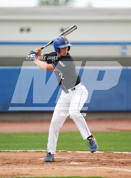 Thumbnail 3 in Varsity Opponent @ IMG Academy Black photogallery.