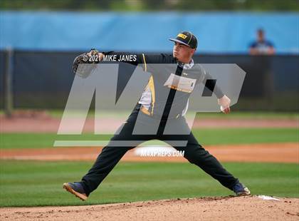 Thumbnail 3 in Varsity Opponent @ IMG Academy Black photogallery.