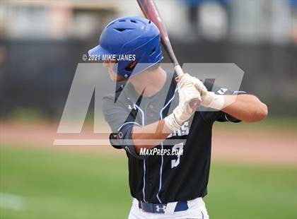 Thumbnail 2 in Varsity Opponent @ IMG Academy Black photogallery.