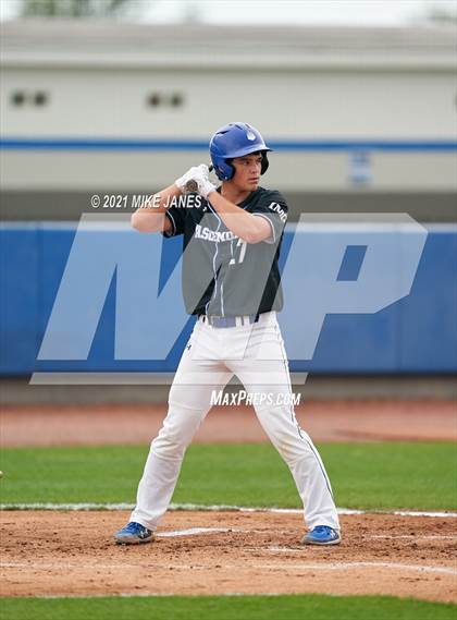 Thumbnail 2 in Varsity Opponent @ IMG Academy Black photogallery.