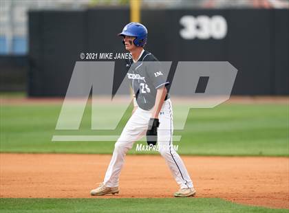 Thumbnail 2 in Varsity Opponent @ IMG Academy Black photogallery.