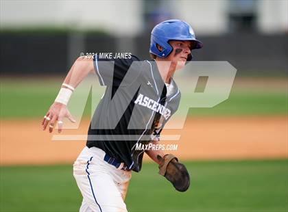 Thumbnail 2 in Varsity Opponent @ IMG Academy Black photogallery.