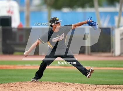 Thumbnail 2 in Varsity Opponent @ IMG Academy Black photogallery.