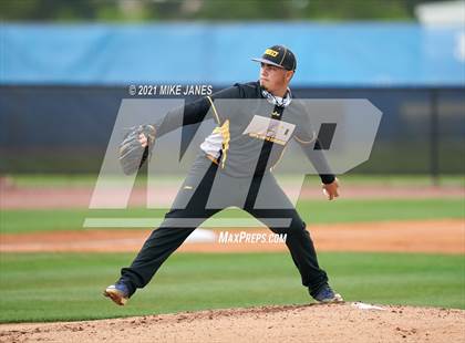 Thumbnail 3 in Varsity Opponent @ IMG Academy Black photogallery.