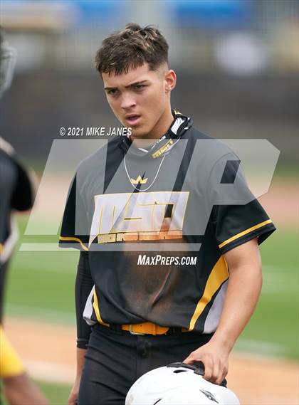 Thumbnail 2 in Varsity Opponent @ IMG Academy Black photogallery.