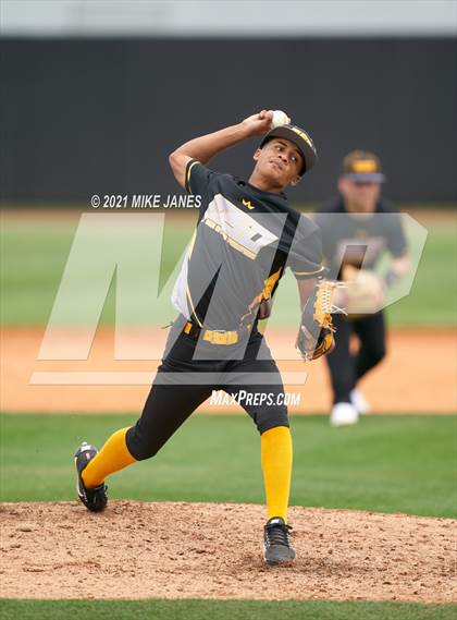Thumbnail 1 in Varsity Opponent @ IMG Academy Black photogallery.