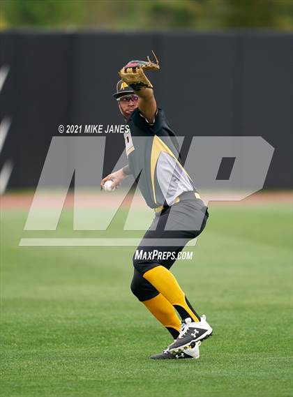 Thumbnail 1 in Varsity Opponent @ IMG Academy Black photogallery.
