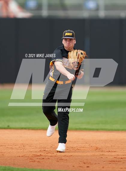 Thumbnail 1 in Varsity Opponent @ IMG Academy Black photogallery.