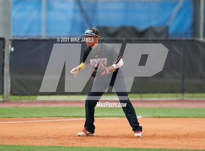 Thumbnail 3 in Varsity Opponent @ IMG Academy Black photogallery.