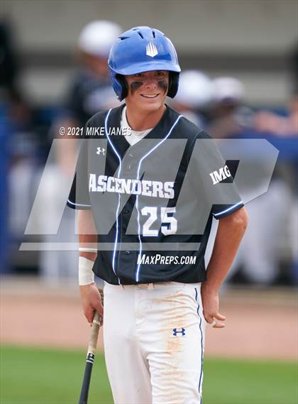 Thumbnail 2 in Varsity Opponent @ IMG Academy Black photogallery.