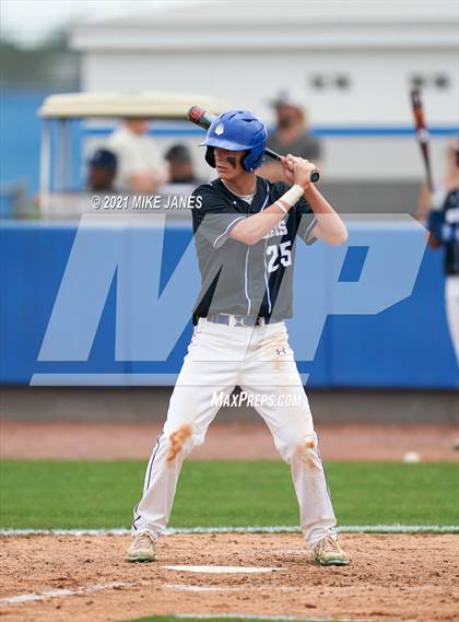 Thumbnail 2 in Varsity Opponent @ IMG Academy Black photogallery.