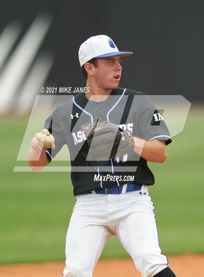 Thumbnail 2 in Varsity Opponent @ IMG Academy Black photogallery.