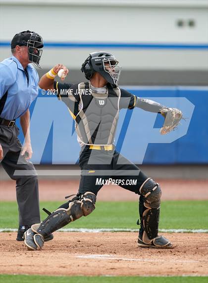 Thumbnail 1 in Varsity Opponent @ IMG Academy Black photogallery.