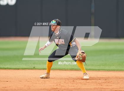 Thumbnail 3 in Varsity Opponent @ IMG Academy Black photogallery.