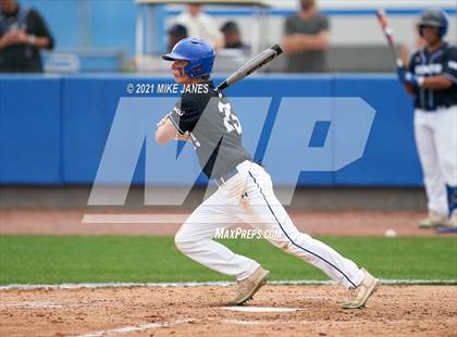 Thumbnail 3 in Varsity Opponent @ IMG Academy Black photogallery.